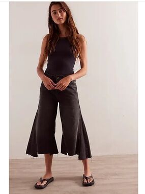 Free People Ripple Wide-Leg Crop Jeans